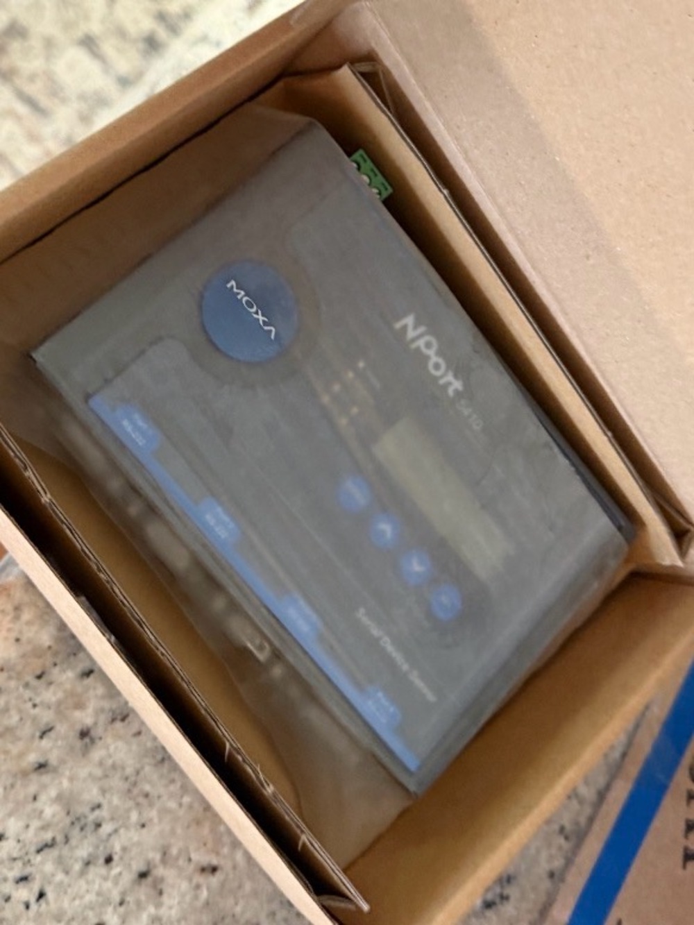 MOXA NPort 5410 V3.3 Serial Device Server NWT